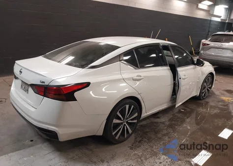 2020 Nissan Altima Sr Fwd из США, поврежденный, VIN 1N4BL4CV6LC173741